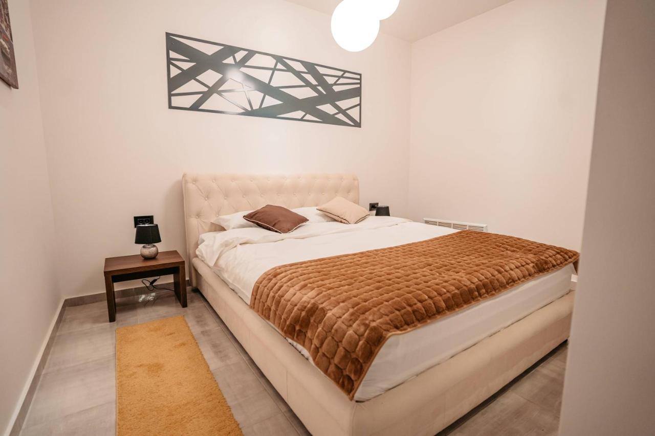 Magico Rooms & Apartments Ni 외부 사진